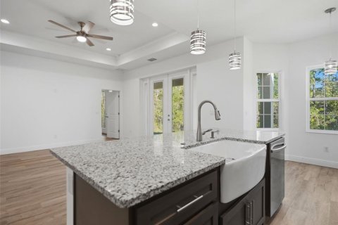 Villa ou maison à vendre à Weeki Wachee, Floride: 3 chambres, 178.28 m2 № 2425854 - photo 14