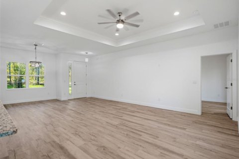 Villa ou maison à vendre à Weeki Wachee, Floride: 3 chambres, 178.28 m2 № 2425854 - photo 9