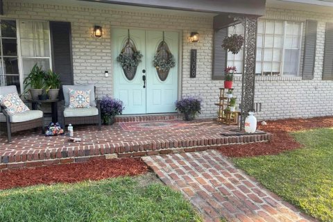 Casa en venta en Ocala, Florida, 5 dormitorios, 269.97 m2 № 1811066 - foto 3