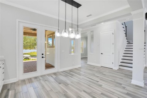 House in Orlando, Florida 4 bedrooms, 265.51 sq.m. № 2277820 - photo 4