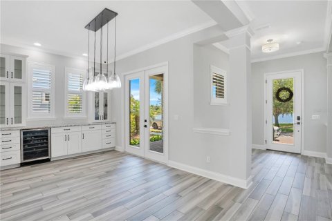 House in Orlando, Florida 4 bedrooms, 265.51 sq.m. № 2277820 - photo 6