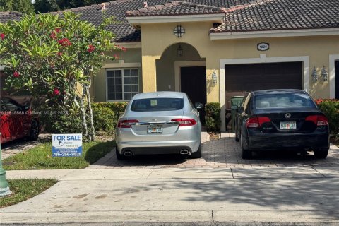 Adosado en venta en Homestead, Florida, 2 dormitorios, 116.87 m2 № 1973429 - foto 22