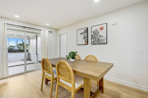 Villa ou maison à vendre à Merrit Island, Floride: 3 chambres № 2049975 - photo 6