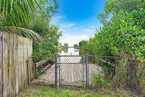 Villa ou maison à vendre à Merrit Island, Floride: 3 chambres № 2049975 - photo 27