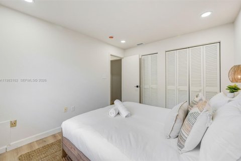 Villa ou maison à vendre à Merrit Island, Floride: 3 chambres № 2049975 - photo 11