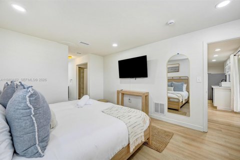 Villa ou maison à vendre à Merrit Island, Floride: 3 chambres № 2049975 - photo 8