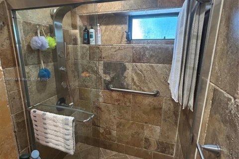Casa en venta en Hollywood, Florida, 3 dormitorios, 107.95 m2 № 1702318 - foto 30