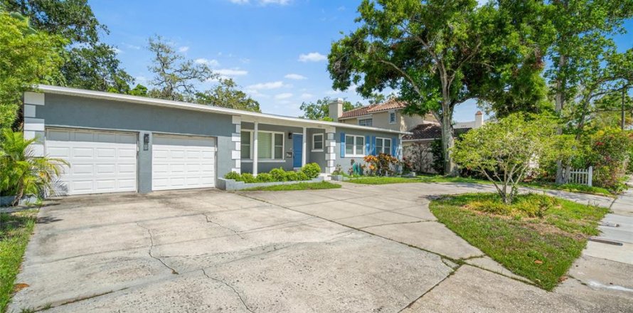 Villa ou maison à Tampa, Floride 3 chambres, 137.31 m2 № 2389405