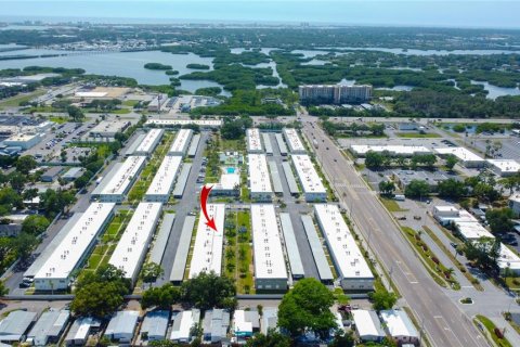 Condominio en venta en Saint Petersburg, Florida, 1 dormitorio, 69.21 m2 № 2204504 - foto 30