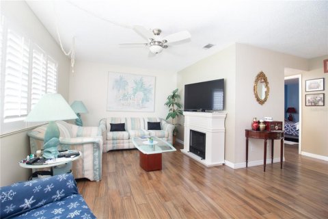 Condominio en venta en Saint Petersburg, Florida, 1 dormitorio, 69.21 m2 № 2204504 - foto 6