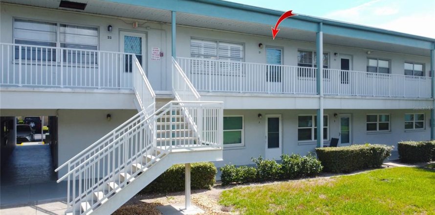 Condominio en Saint Petersburg, Florida, 1 dormitorio № 2204504