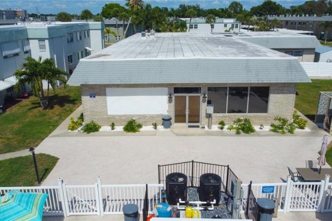 Condominio en venta en Saint Petersburg, Florida, 1 dormitorio, 69.21 m2 № 2204504 - foto 23