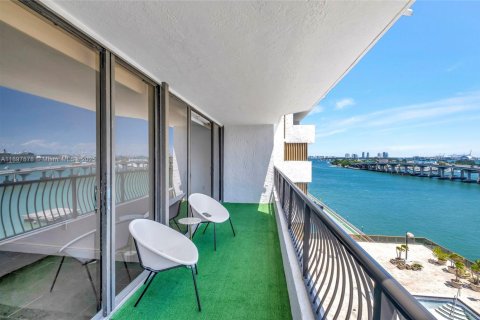 Copropriété à louer à Miami, Floride: 1 chambre, 79.9 m2 № 1949661 - photo 6