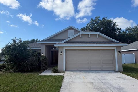 Villa ou maison à Leesburg, Floride 4 chambres, 167.41 m2 № 2306272