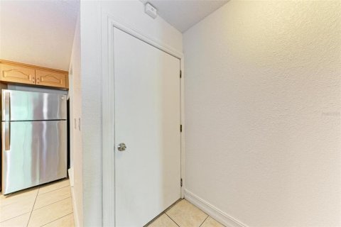 Condo in Sarasota, Florida, 2 bedrooms  № 1084029 - photo 8