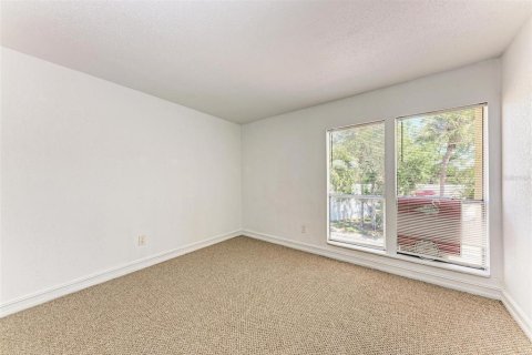 Condo in Sarasota, Florida, 2 bedrooms  № 1084029 - photo 22