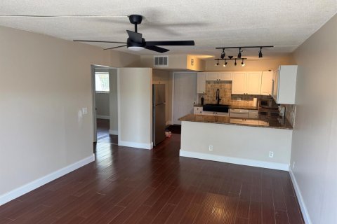 Condo in North Palm Beach, Florida, 2 bedrooms № 2177126 - photo 21