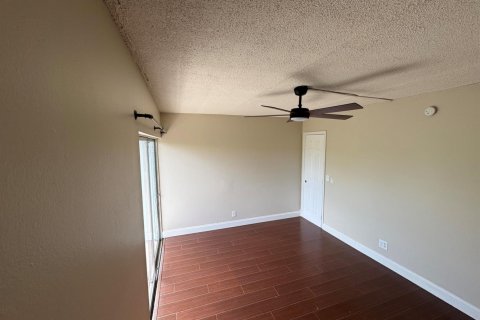 Condo in North Palm Beach, Florida, 2 bedrooms № 2177126 - photo 26