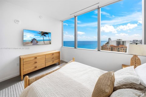 Copropriété à louer à Hallandale Beach, Floride: 4 chambres, 236.44 m2 № 1977256 - photo 18