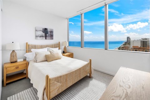 Copropriété à louer à Hallandale Beach, Floride: 4 chambres, 236.44 m2 № 1977256 - photo 11