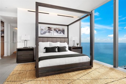 Copropriété à louer à Hallandale Beach, Floride: 4 chambres, 236.44 m2 № 1977256 - photo 20