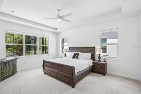 House in Orlando, Florida 7 bedrooms, 414.16 sq.m. № 2238047 - photo 22