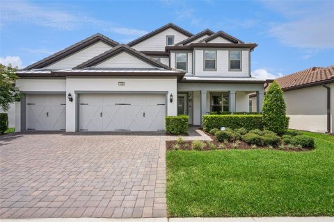 House in Orlando, Florida 7 bedrooms, 414.16 sq.m. № 2238047 - photo 4