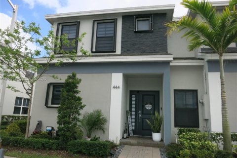 Таунхаус в Флорида-Сити, Флорида 3 спальни, 133.13м2 № 2067800