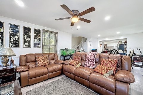 Villa ou maison à vendre à Orlando, Floride: 3 chambres, 161.37 m2 № 2099167 - photo 19