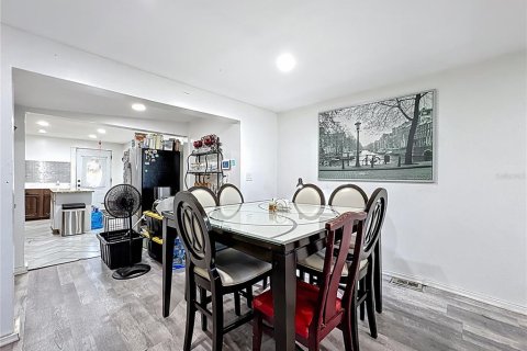 Villa ou maison à vendre à Orlando, Floride: 3 chambres, 161.37 m2 № 2099167 - photo 18