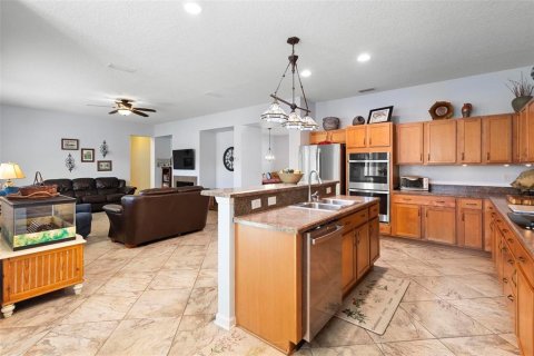 House in DeLand, Florida 5 bedrooms, 314.75 sq.m. № 1718337 - photo 13