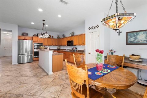 House in DeLand, Florida 5 bedrooms, 314.75 sq.m. № 1718337 - photo 16