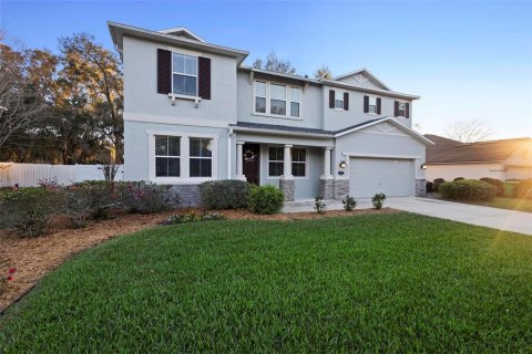 House in DeLand, Florida 5 bedrooms, 314.75 sq.m. № 1718337 - photo 2