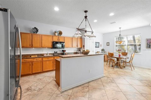 House in DeLand, Florida 5 bedrooms, 314.75 sq.m. № 1718337 - photo 9