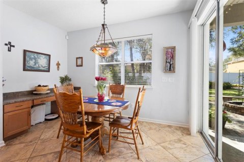 House in DeLand, Florida 5 bedrooms, 314.75 sq.m. № 1718337 - photo 15