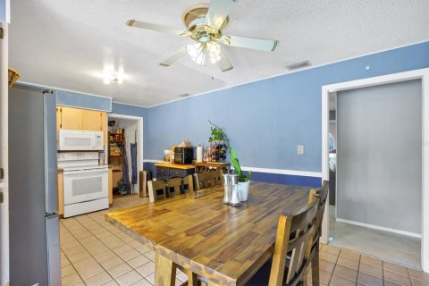 House in Auburndale, Florida 3 bedrooms, 95.22 sq.m. № 1918945 - photo 17