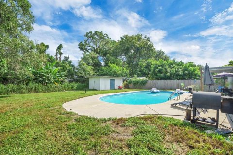 House in Auburndale, Florida 3 bedrooms, 95.22 sq.m. № 1918945 - photo 30