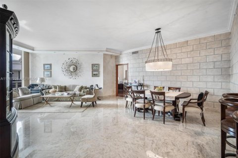 Купить кондоминиум в Серфсайд, Флорида 2 спальни, 161.65м2, № 2004292 - фото 3