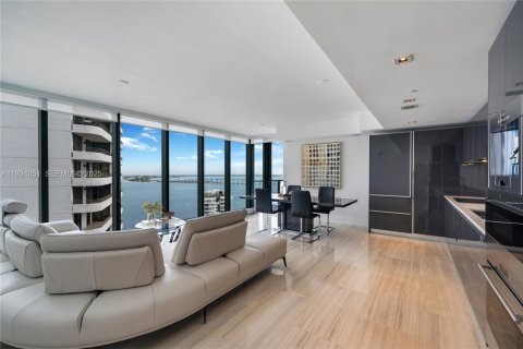 Купить кондоминиум в Майами, Флорида 2 спальни, № 1987125 - фото 7