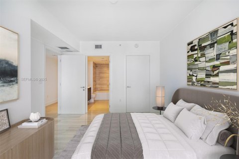 Купить кондоминиум в Майами, Флорида 2 спальни, № 1987125 - фото 23