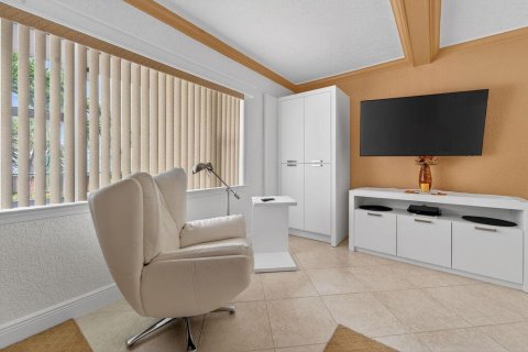 Condominio en venta en Pompano Beach, Florida, 1 dormitorio, 59.83 m2 № 2173873 - foto 5