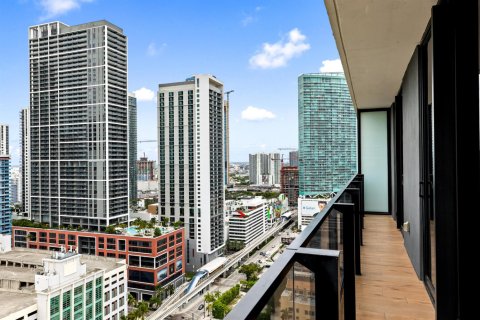Condo in Miami, Florida, 3 bedrooms № 2087061 - photo 23