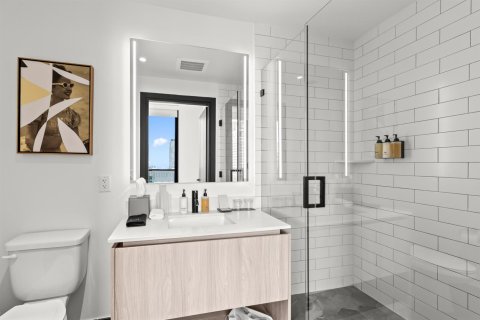 Condo in Miami, Florida, 3 bedrooms № 2087061 - photo 14
