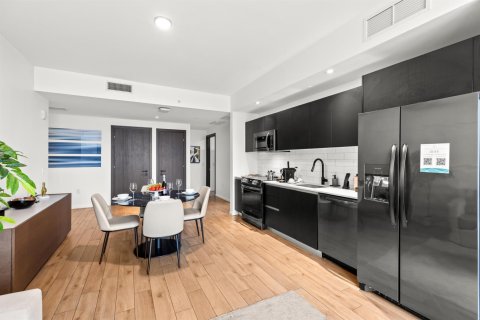 Condo in Miami, Florida, 3 bedrooms № 2087061 - photo 10