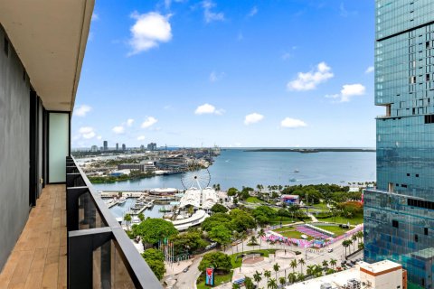 Condo in Miami, Florida, 3 bedrooms № 2087061 - photo 25