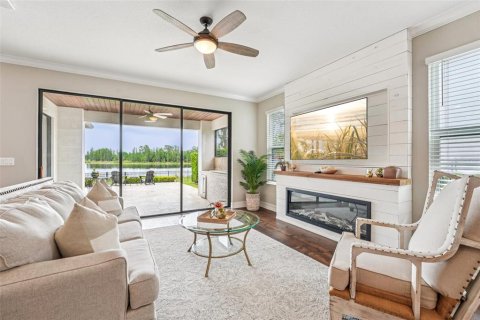 Casa en venta en Lutz, Florida, 4 dormitorios, 295.06 m2 № 1769564 - foto 4
