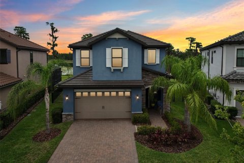 Casa en venta en Lutz, Florida, 4 dormitorios, 295.06 m2 № 1769564 - foto 1