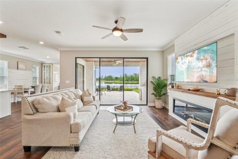 Casa en venta en Lutz, Florida, 4 dormitorios, 295.06 m2 № 1769564 - foto 3