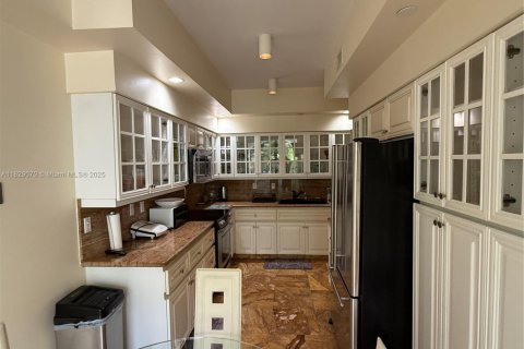 Купить кондоминиум в Авентура, Флорида 2 спальни, 180.69м2, № 1806077 - фото 25