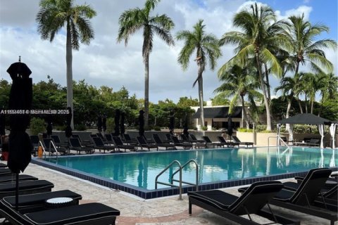 Купить кондоминиум в Майами, Флорида 2 спальни, 143.07м2, № 1983030 - фото 21